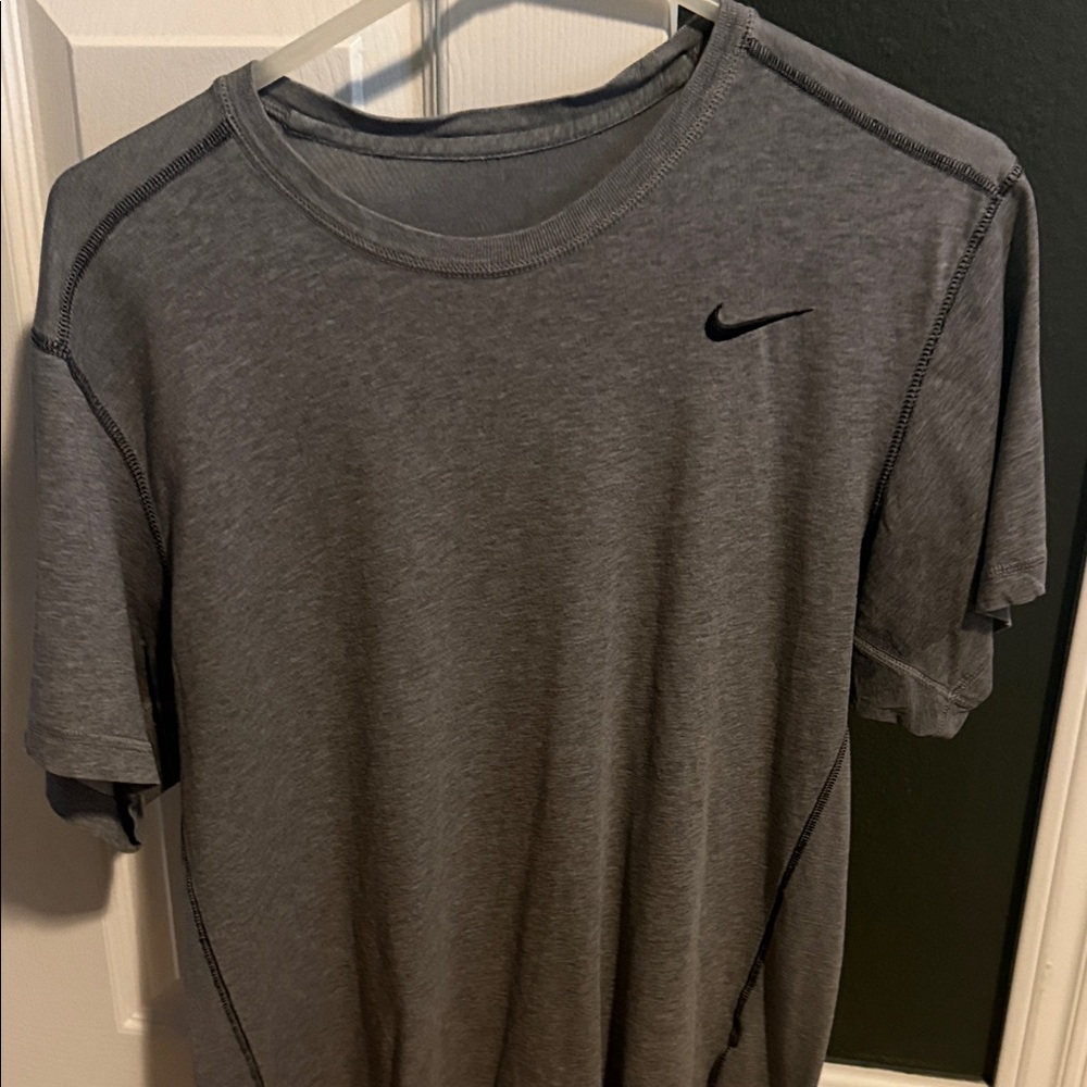 Nike Men's Charcoal Short Sleeve Tee